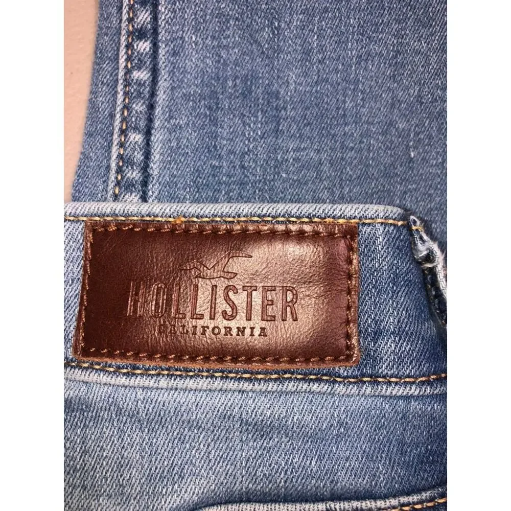 Hollister distressed Jeans W25 L30